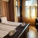 Kapana Hostel