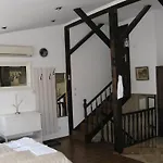 Хостел Kapana *